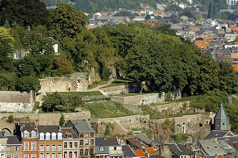 Les Jardins de la Citadelle! Urocza Oaza Zieleni z Zapierającymi dech w piersi Widokami na Wąwozy