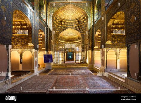 Mausoleum of Sheikh Safi-ad-Din Ardabili: Niezwykła architektura i mistyczne energie w Iranie!